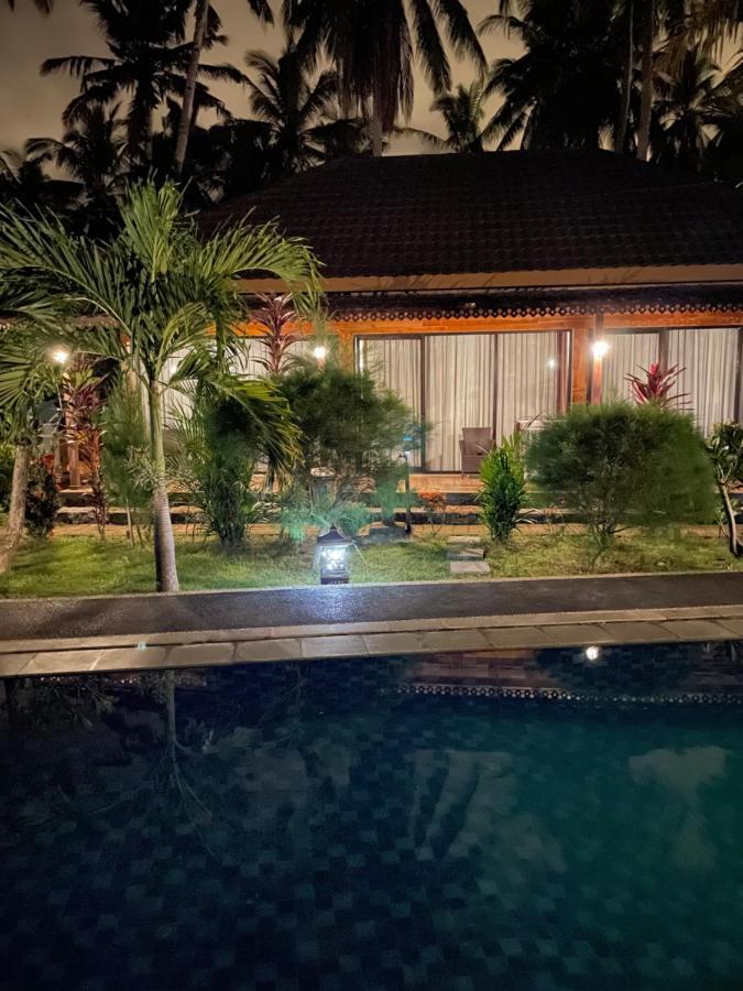Red Island Villas Banyuwangi  Exterior foto