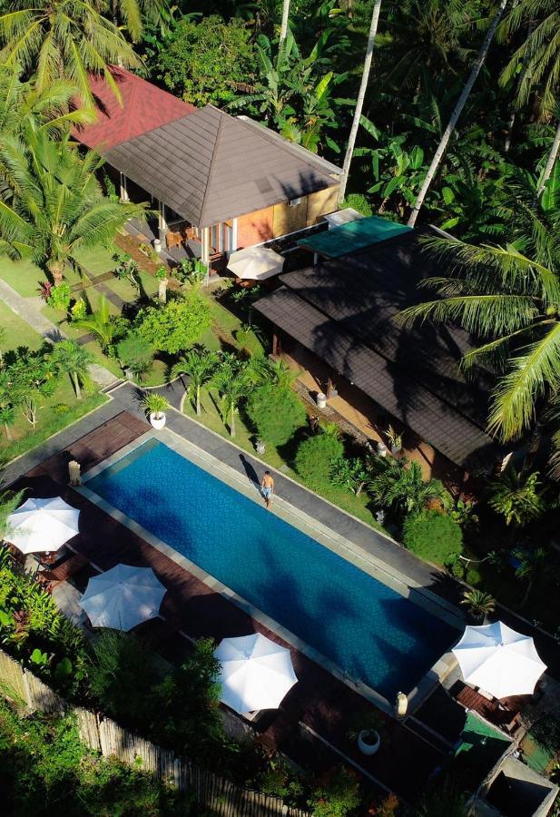 Red Island Villas Banyuwangi  Exterior foto