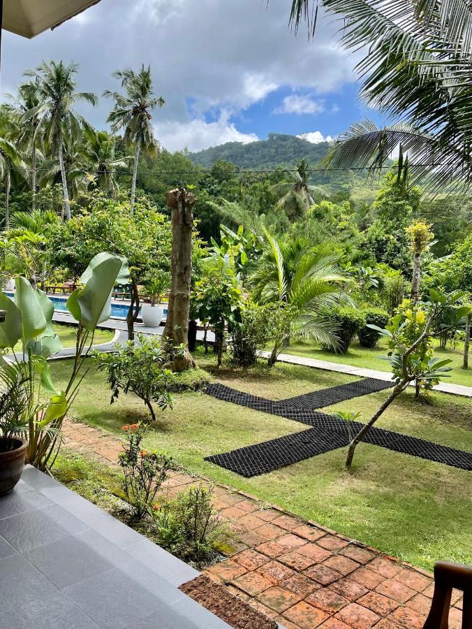 Red Island Villas Banyuwangi  Exterior foto