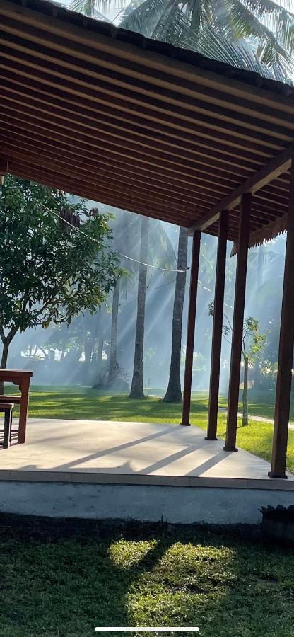 Red Island Villas Banyuwangi  Exterior foto