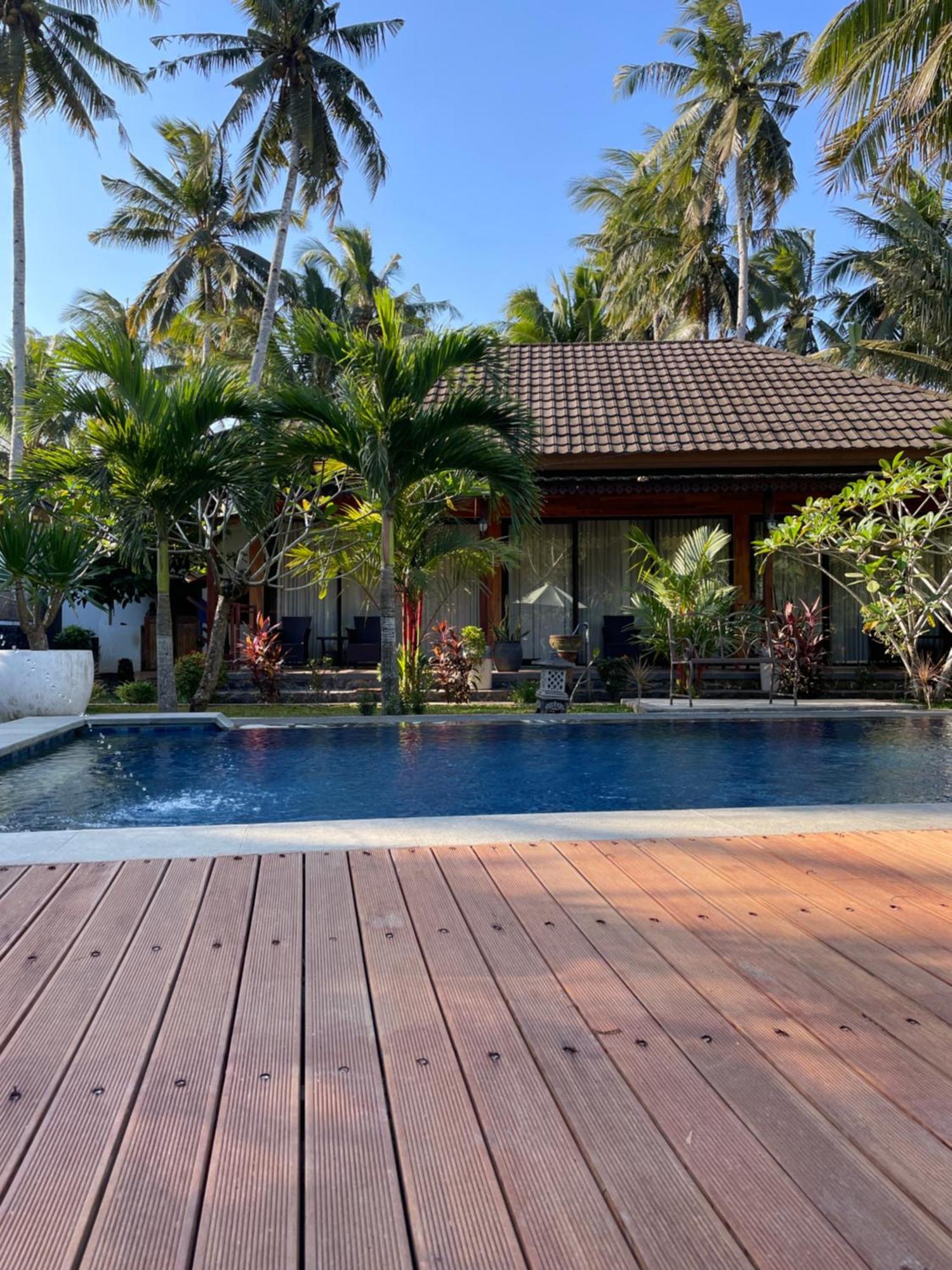 Red Island Villas Banyuwangi  Exterior foto
