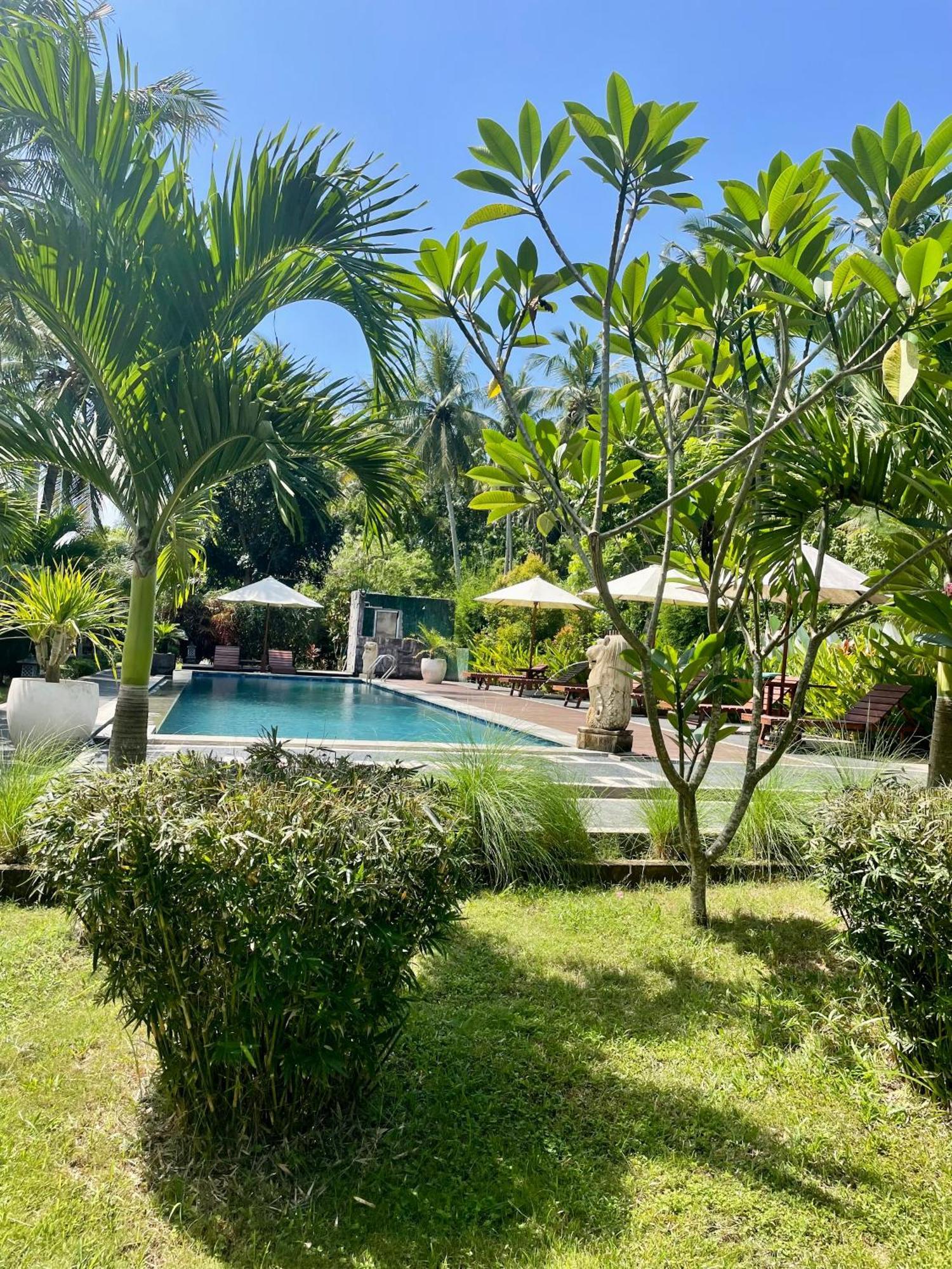 Red Island Villas Banyuwangi  Exterior foto