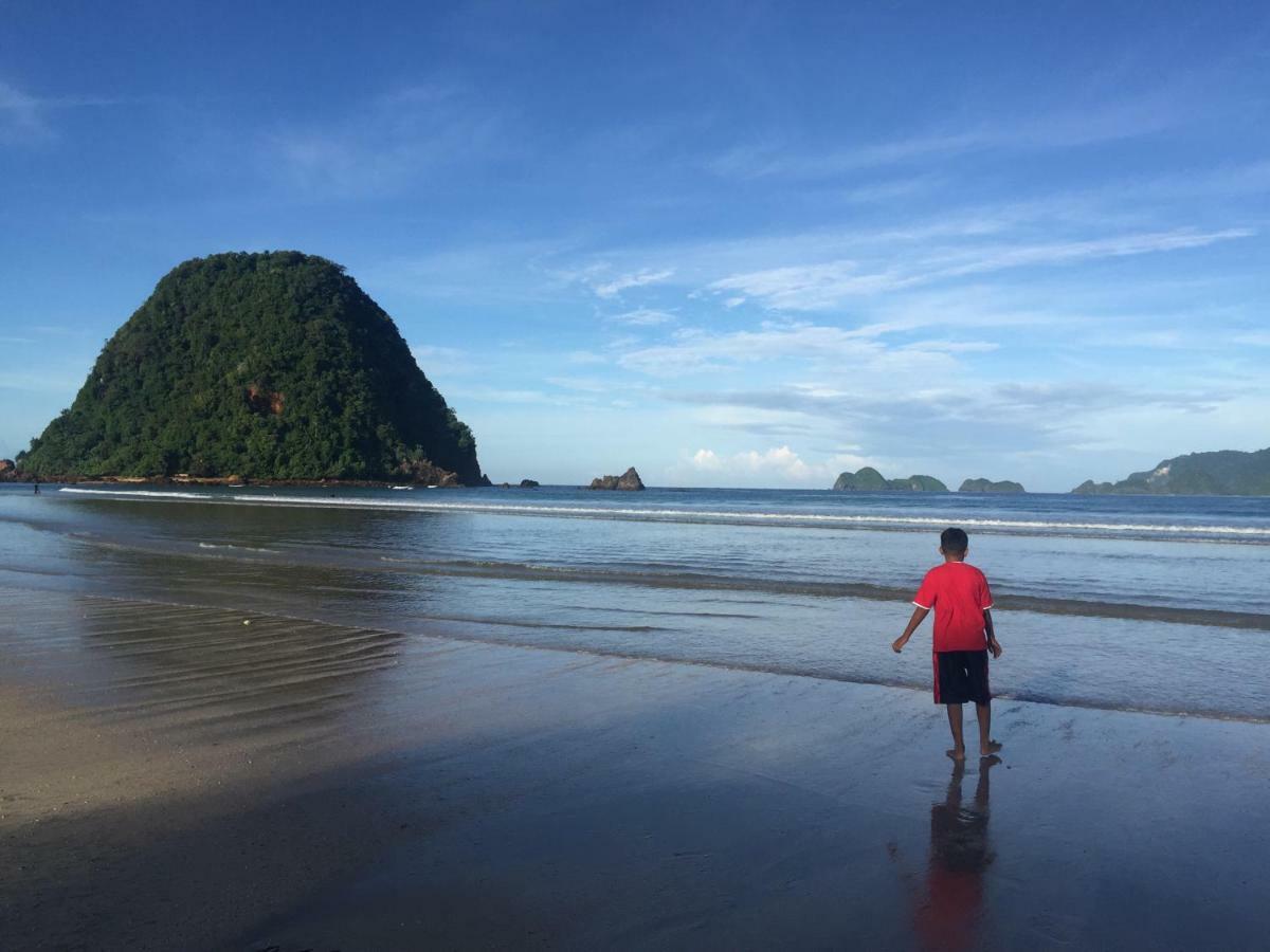 Red Island Villas Banyuwangi  Exterior foto