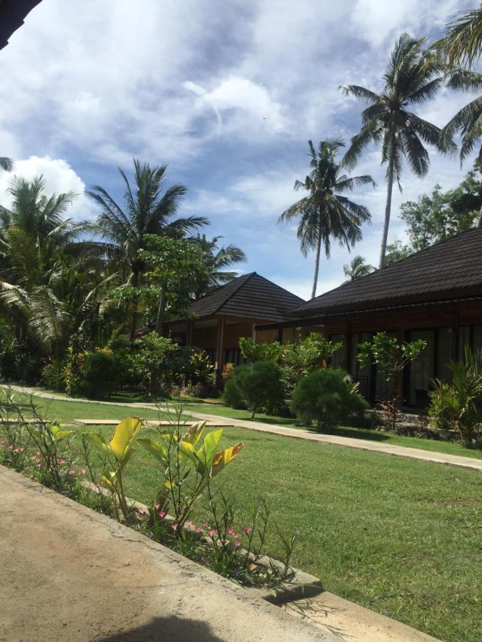 Red Island Villas Banyuwangi  Exterior foto
