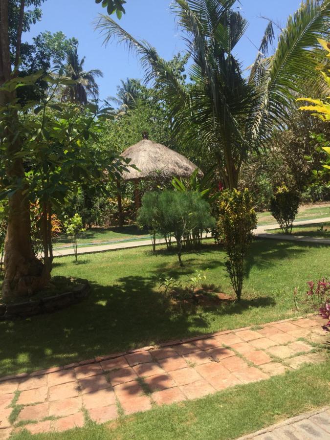 Red Island Villas Banyuwangi  Exterior foto